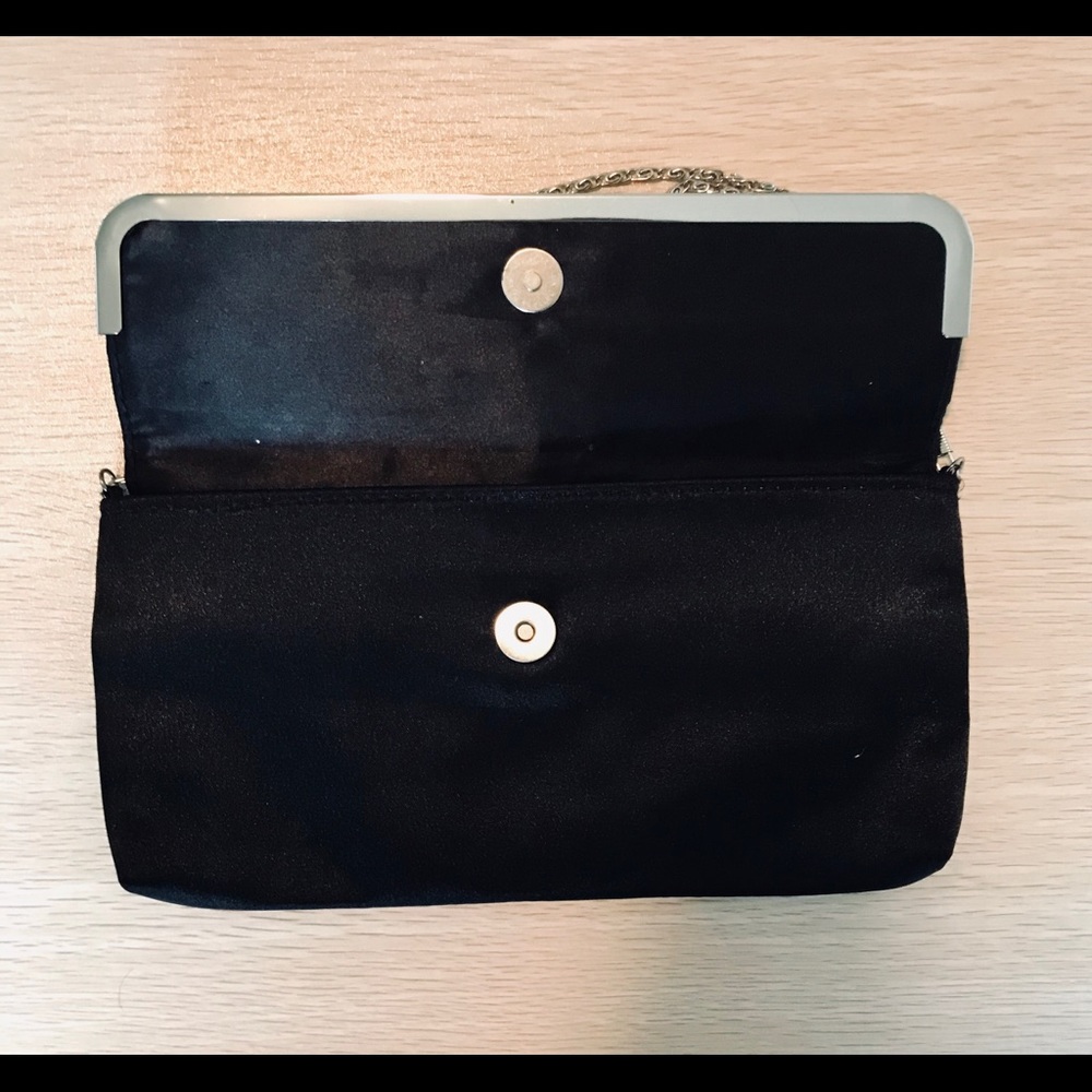 Silk Formal Clutch - Picture 5 of 5